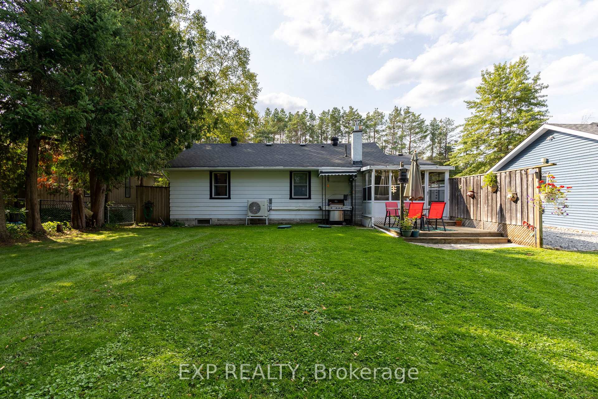 Photo 26 of 113 Station Road, Georgina, Pefferlaw — HOMEH