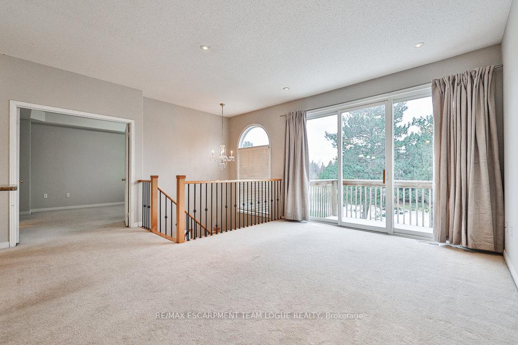 Photo 17 of Unit 15, 4400 Millcroft Park Drive, Burlington, Rose — HOMEH