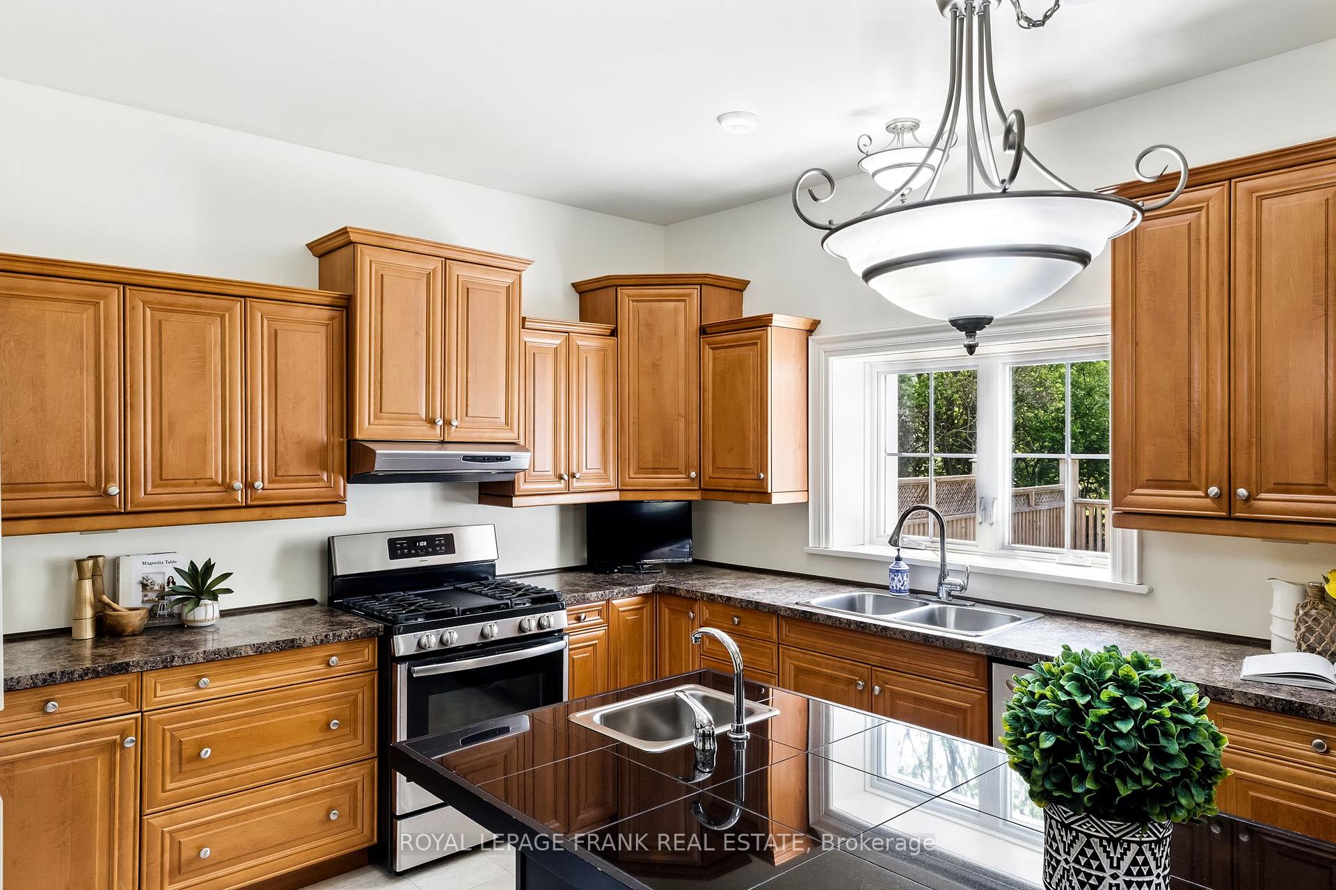 Photo 18 of 25 Park Street, Clarington, Orono — HOMEH