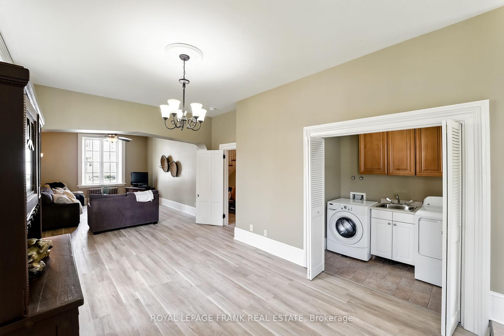 Photo 21 of 25 Park Street, Clarington, Orono — HOMEH
