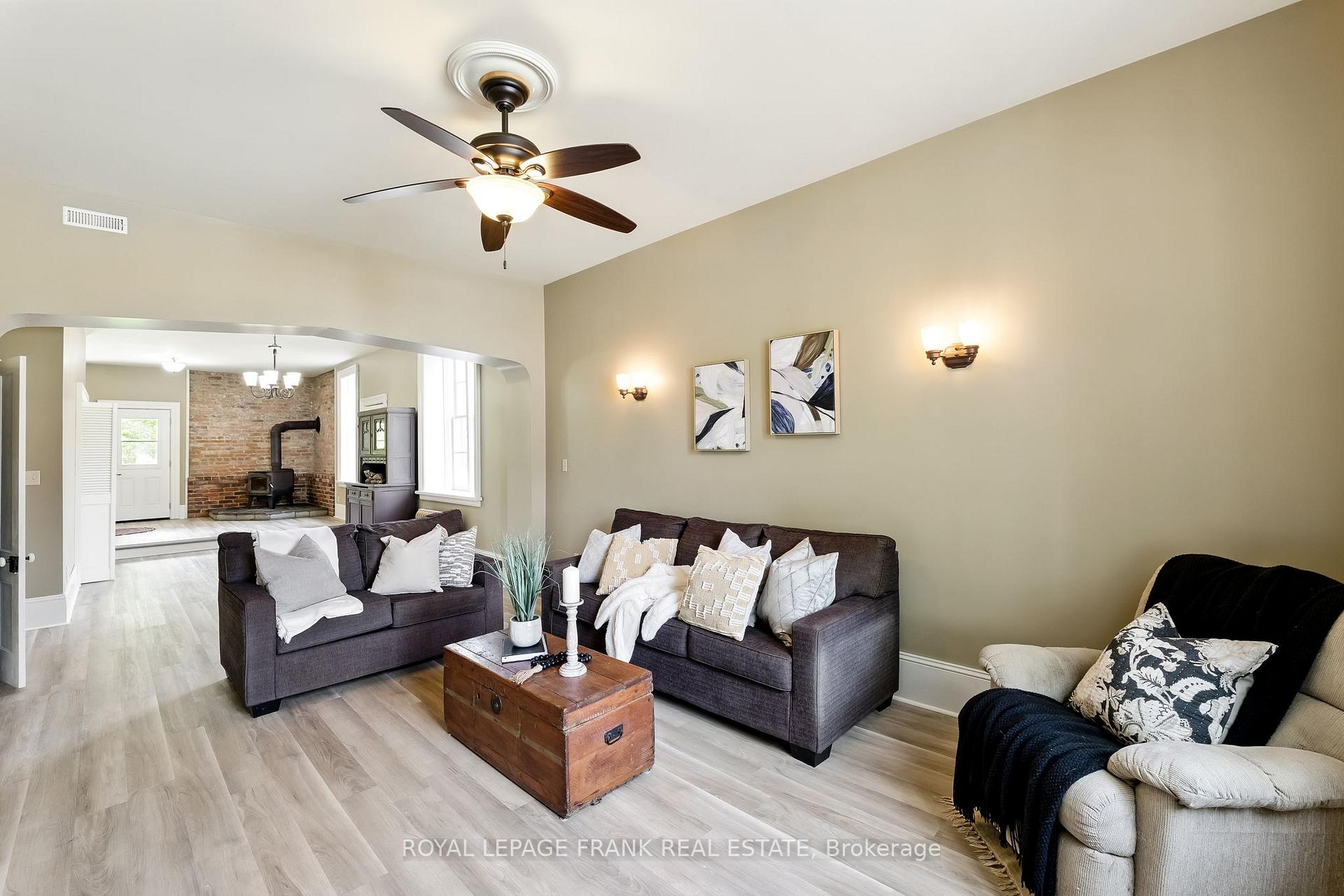 Photo 24 of 25 Park Street, Clarington, Orono — HOMEH