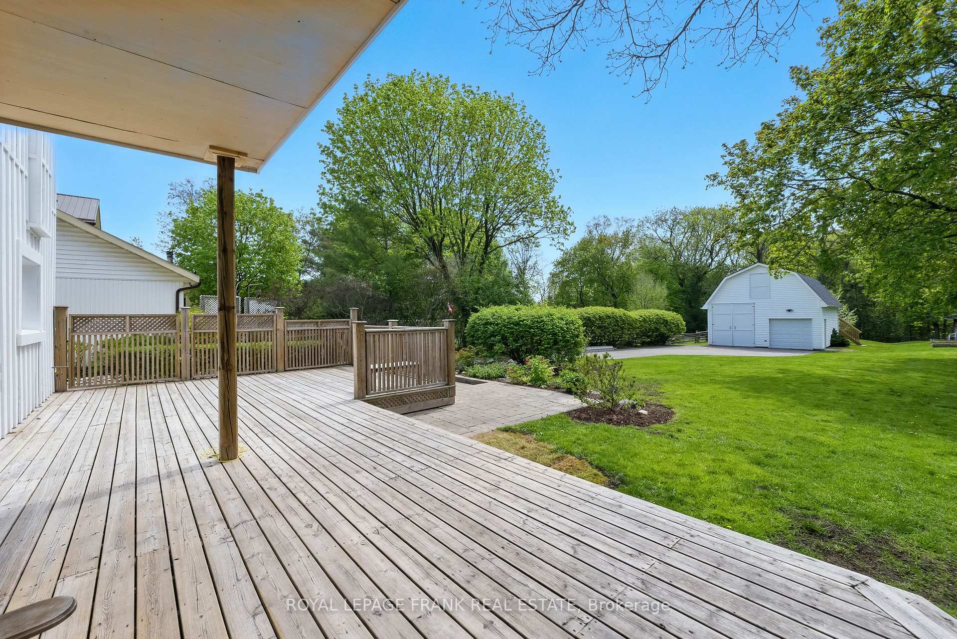 Photo 44 of 25 Park Street, Clarington, Orono — HOMEH