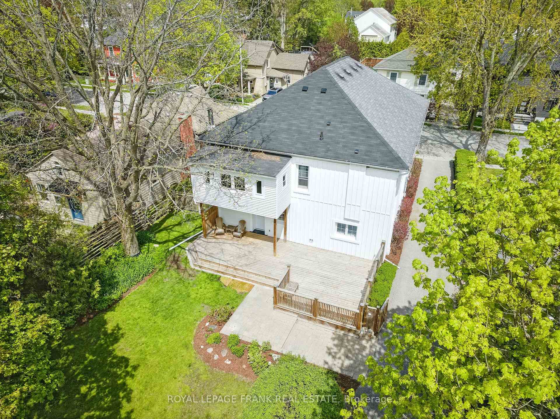 Photo 49 of 25 Park Street, Clarington, Orono — HOMEH