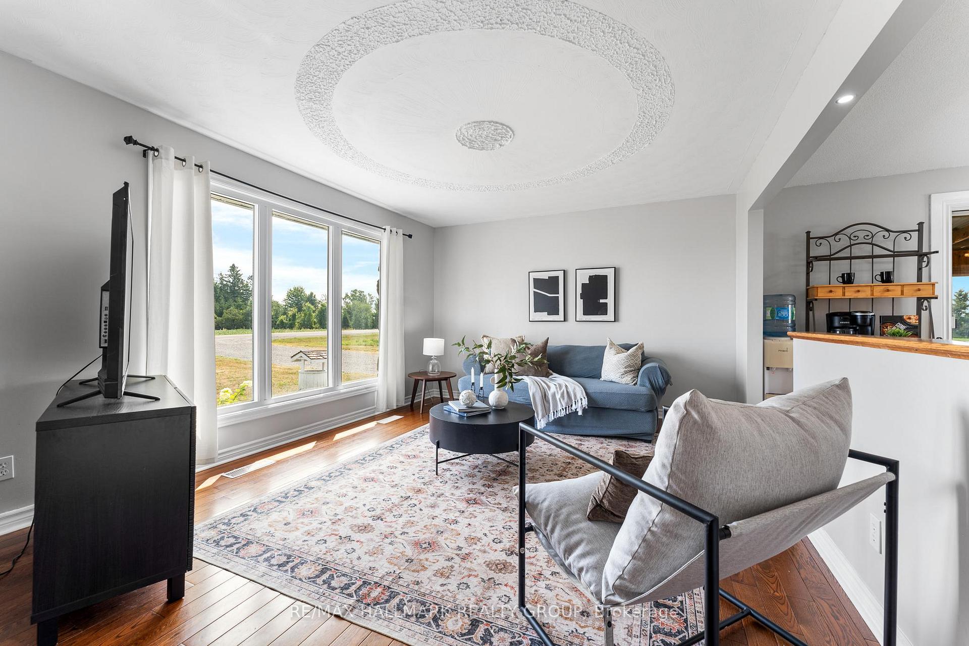 Photo 5 of 3252 8th Line Road, Ottawa, Metcalfe — HOMEH