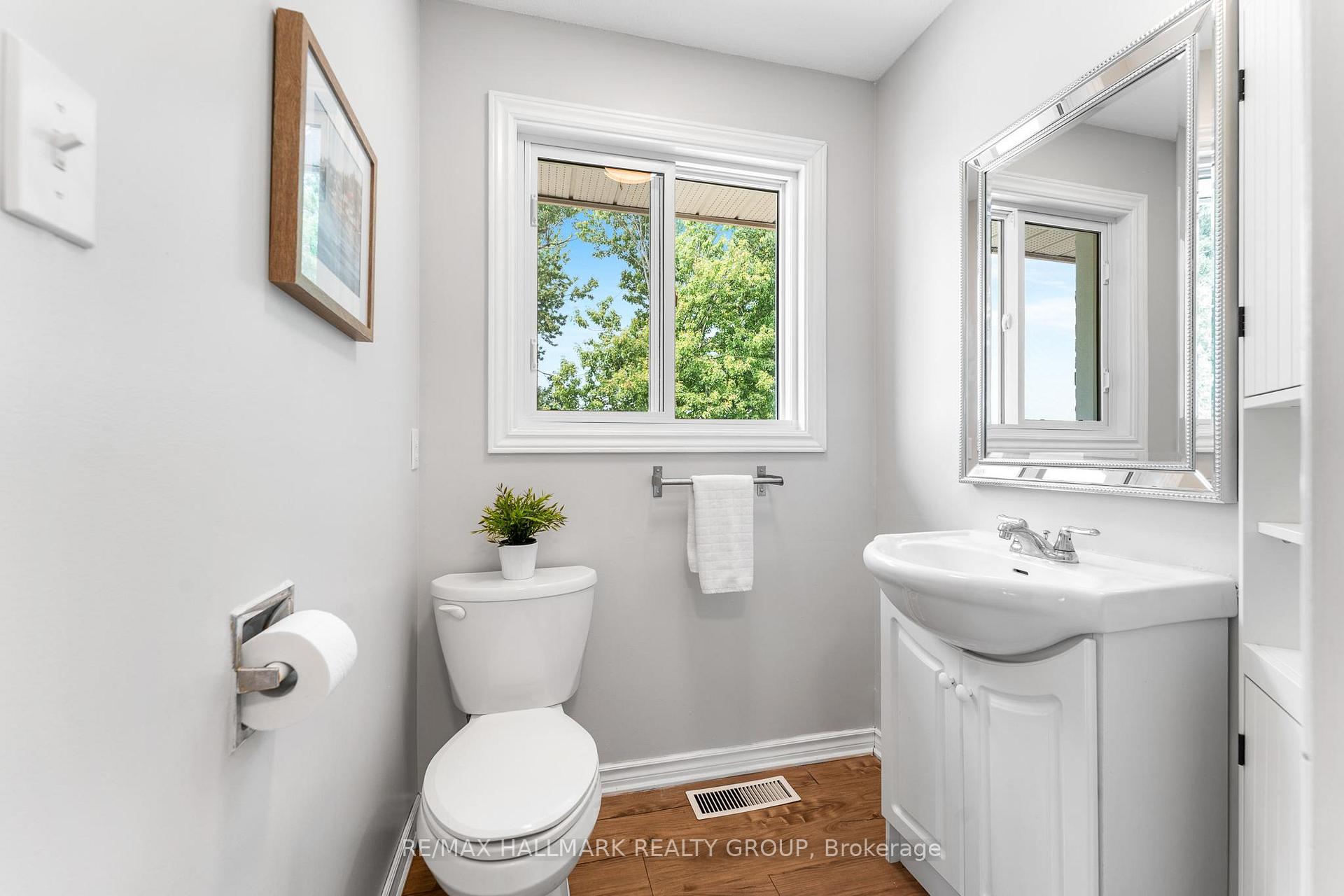 Photo 15 of 3252 8th Line Road, Ottawa, Metcalfe — HOMEH