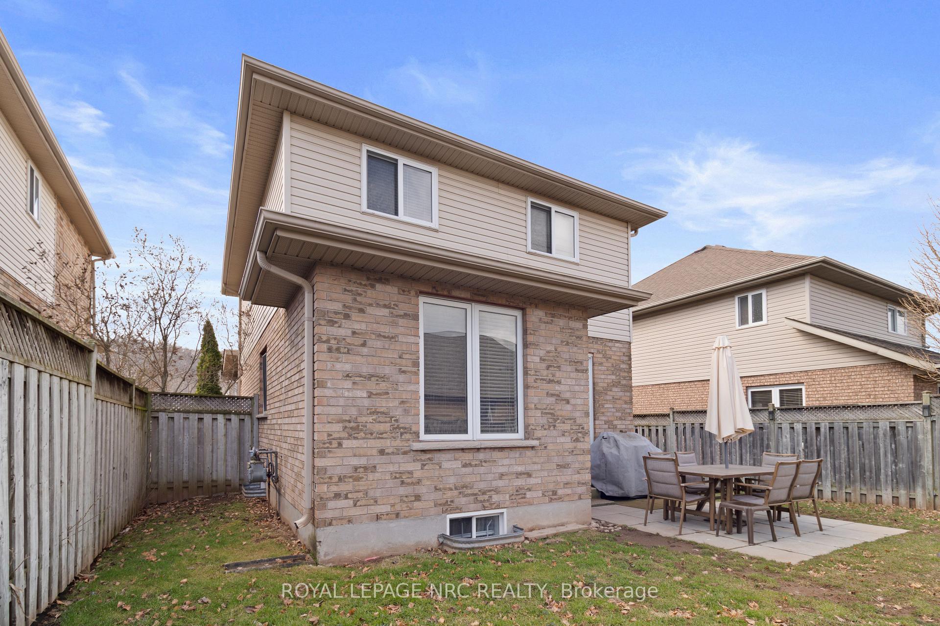 Photo 42 of 85 Udell Way, Grimsby, Grimsby East — HOMEH