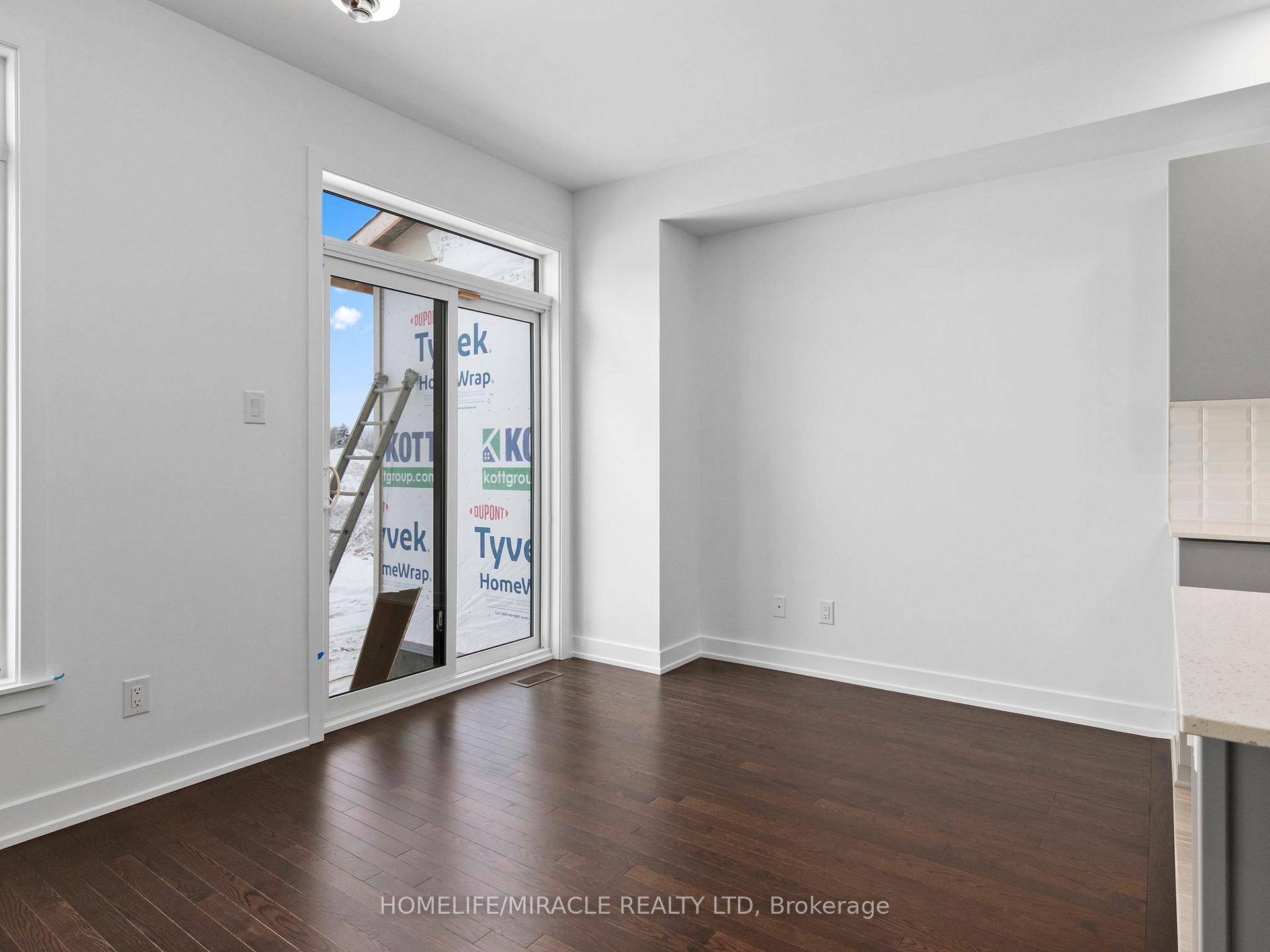 Photo 7 of 321 Makobe Lane, Ottawa, Riverside South/Gloucester Glen — HOMEH
