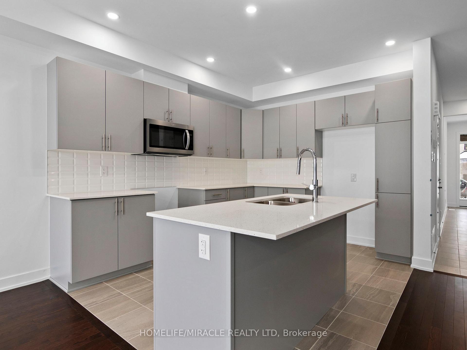 Photo 10 of 321 Makobe Lane, Ottawa, Riverside South/Gloucester Glen — HOMEH
