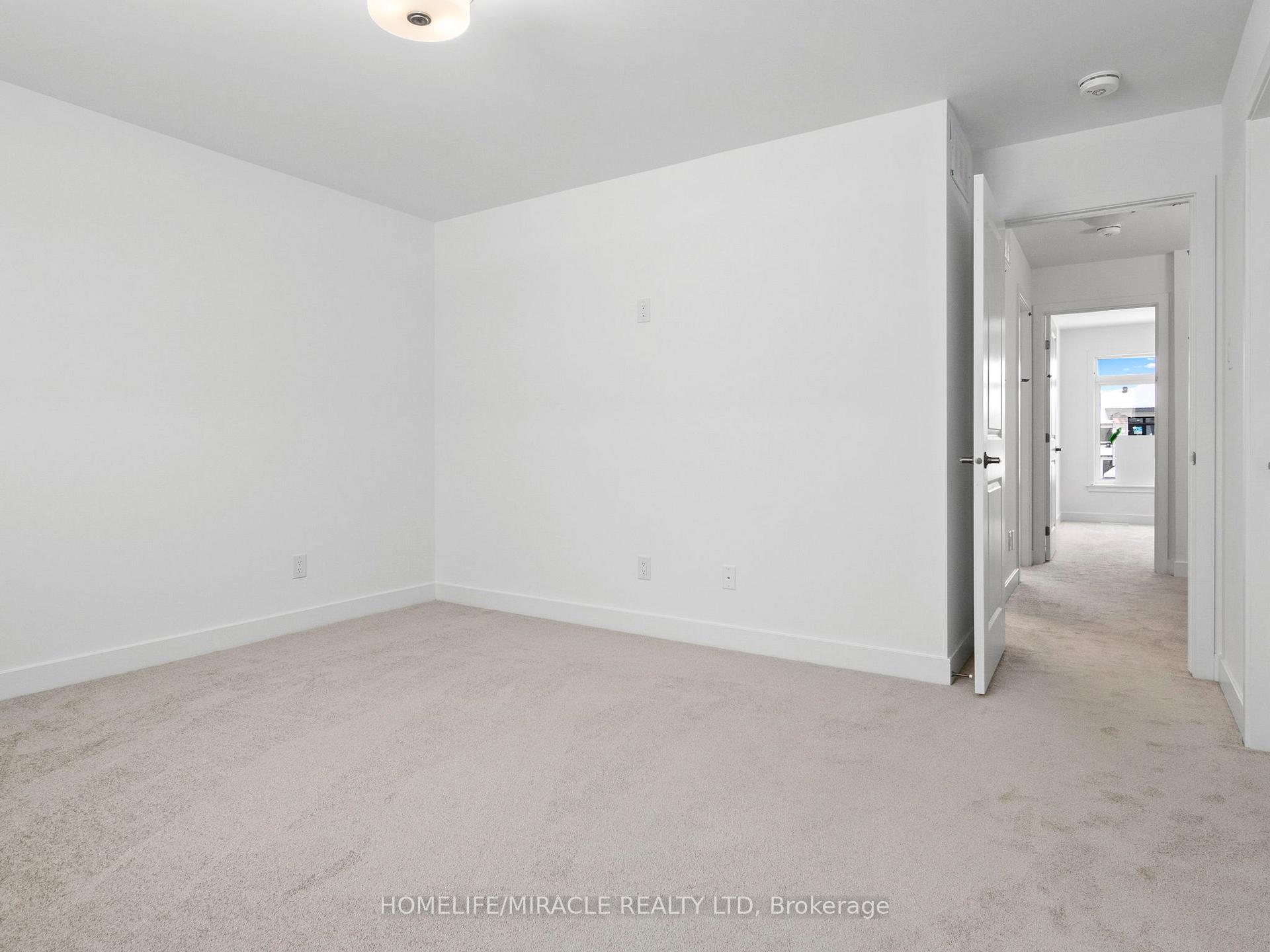 Photo 20 of 321 Makobe Lane, Ottawa, Riverside South/Gloucester Glen — HOMEH