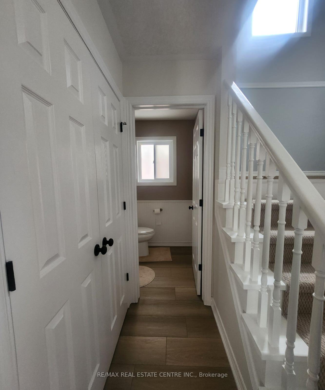 Photo 15 of 210 Dorchester Drive, Grimsby, Grimsby East — HOMEH