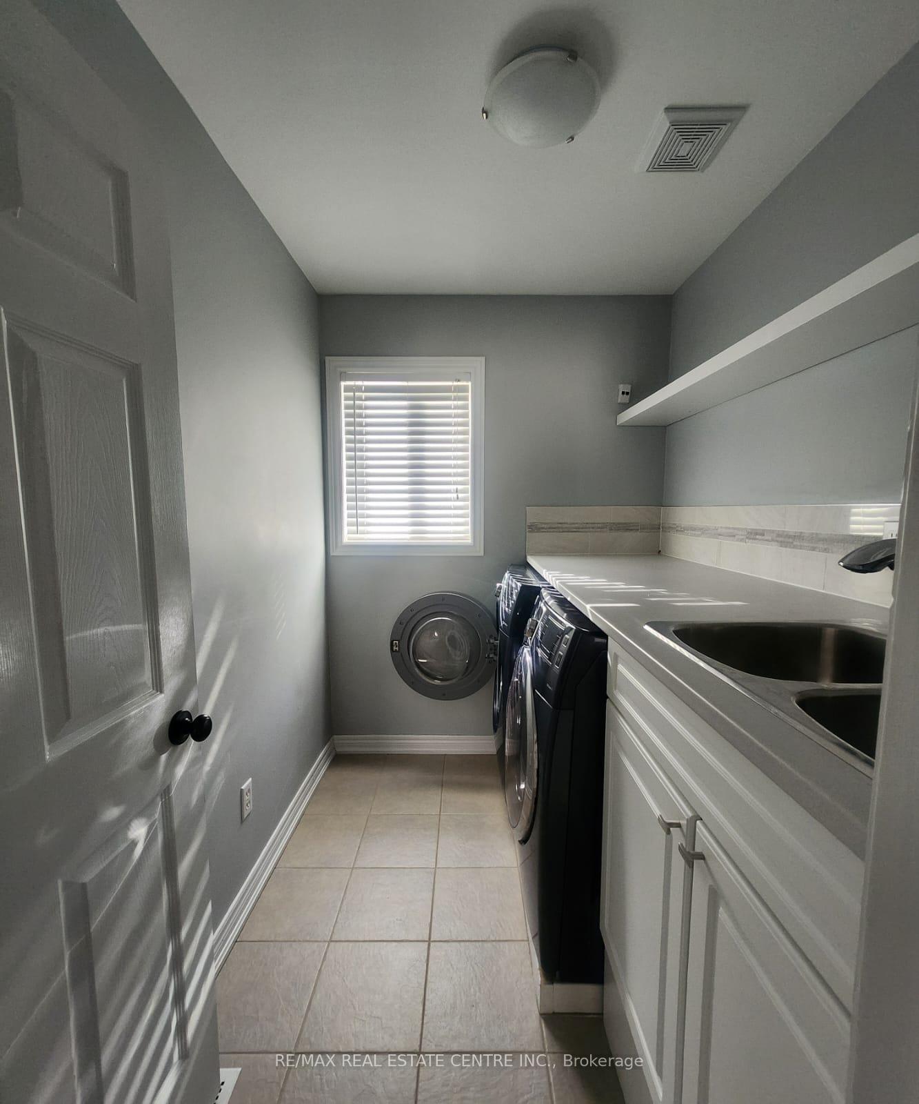 Photo 30 of 210 Dorchester Drive, Grimsby, Grimsby East — HOMEH