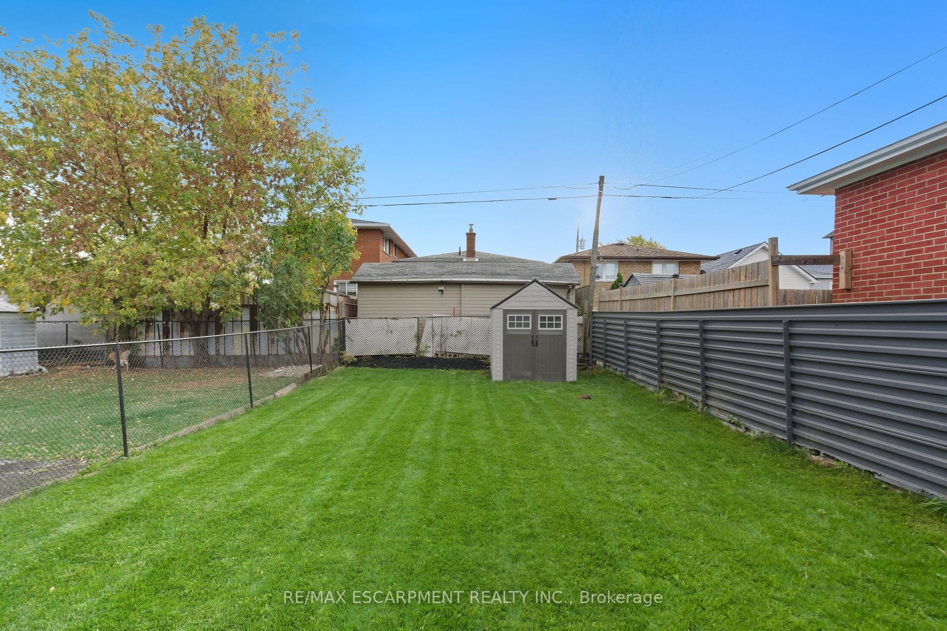 Photo 17 of 78 Delena Avenue N, Hamilton, McQuesten — HOMEH
