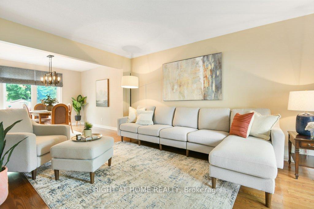 Photo 6 of 3 Mancil Drive, Ottawa, Barrhaven - Knollsbrook — HOMEH