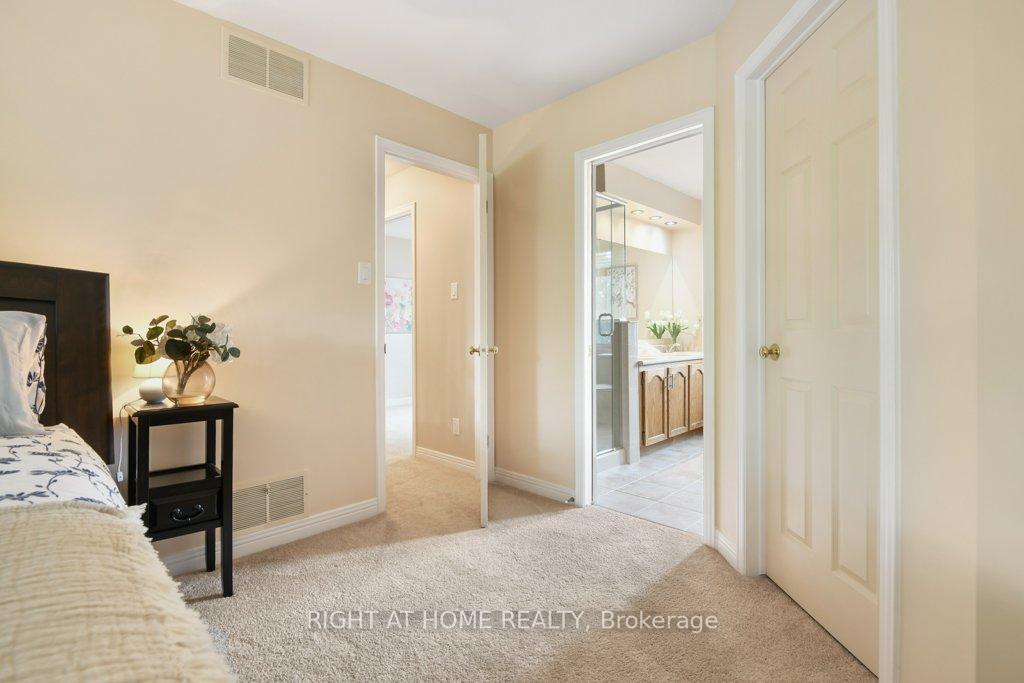 Photo 23 of 3 Mancil Drive, Ottawa, Barrhaven - Knollsbrook — HOMEH
