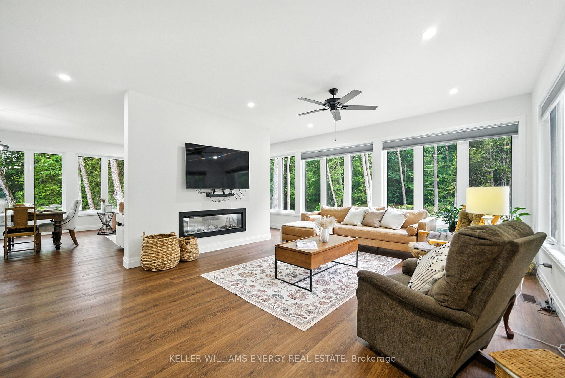 Photo 6 of 2386 Hircock Road, Hamilton Township, Baltimore — HOMEH
