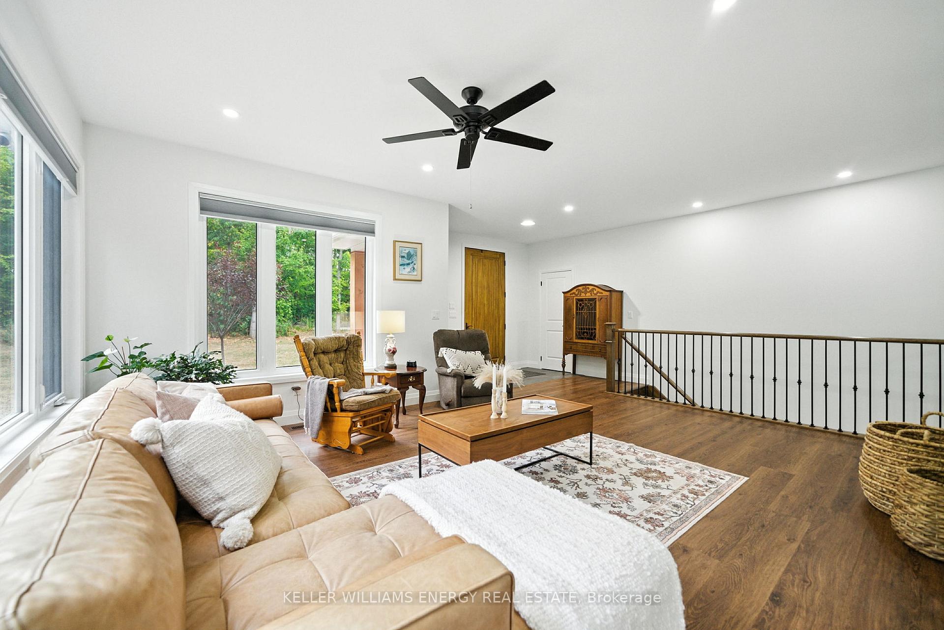 Photo 8 of 2386 Hircock Road, Hamilton Township, Baltimore — HOMEH