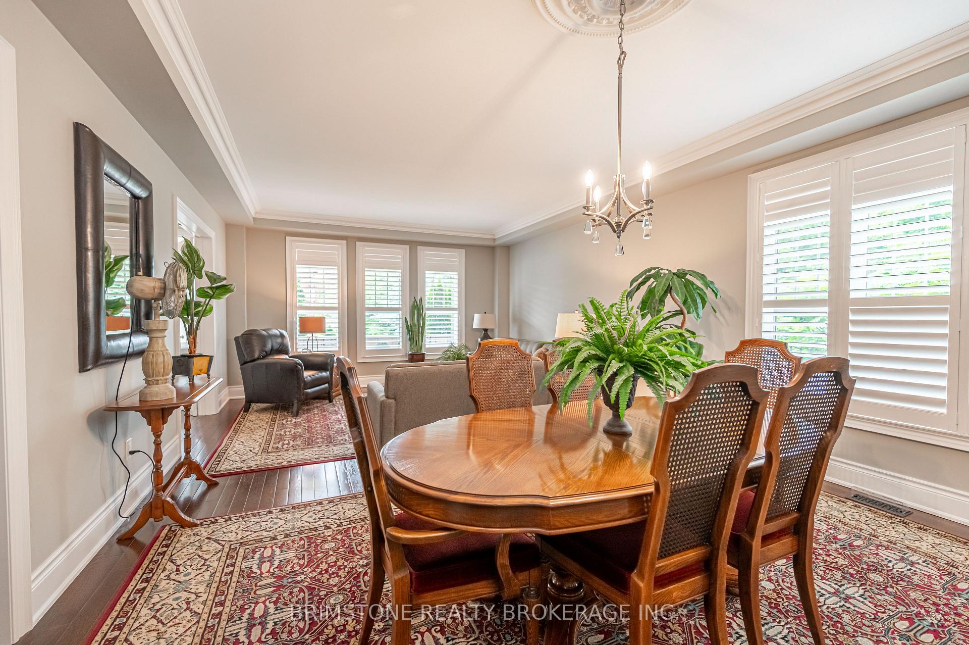 Photo 10 of 31 Plunkett Court, Barrie, Bayshore — HOMEH