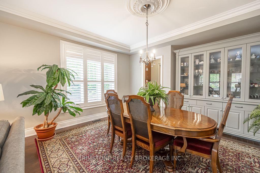 Photo 11 of 31 Plunkett Court, Barrie, Bayshore — HOMEH