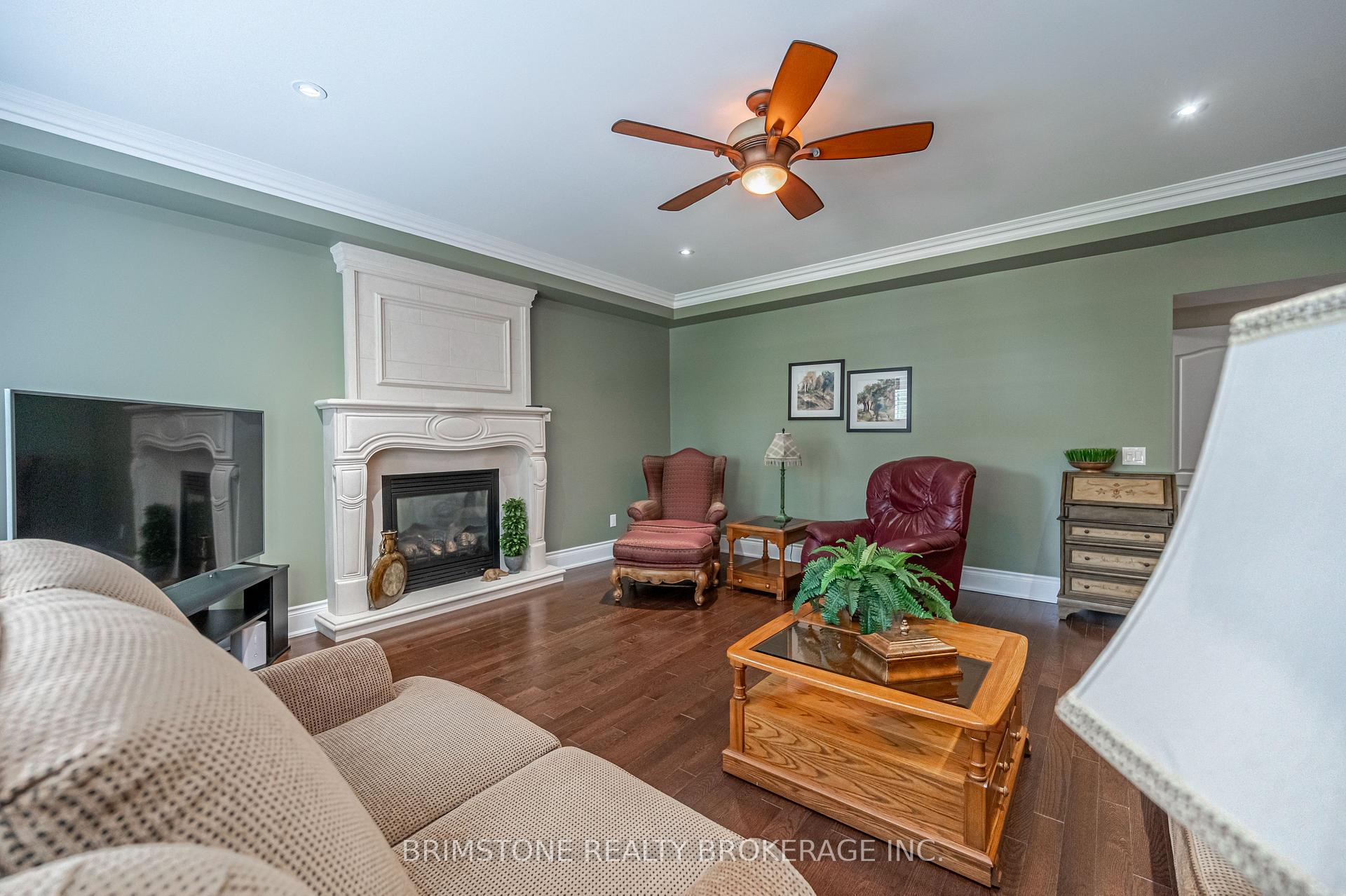 Photo 14 of 31 Plunkett Court, Barrie, Bayshore — HOMEH