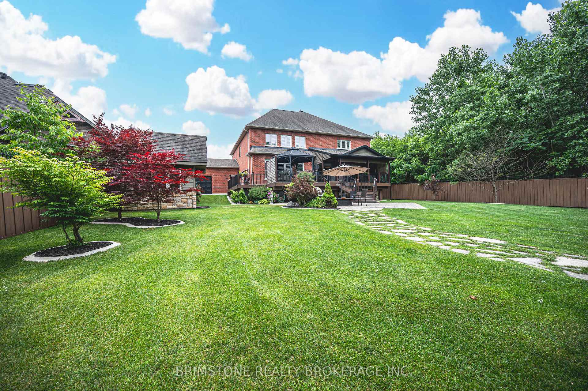 Photo 35 of 31 Plunkett Court, Barrie, Bayshore — HOMEH