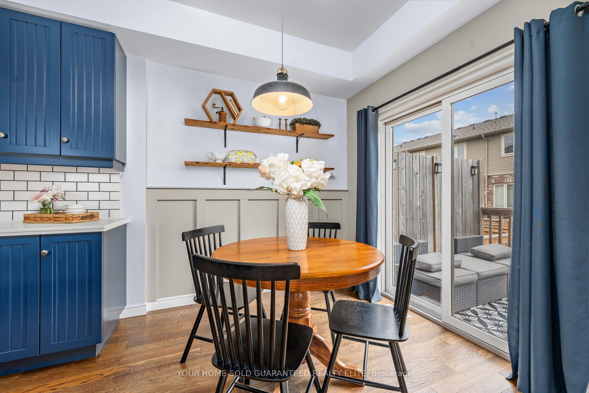 Photo 10 of 43 Dunrobin Lane, Grimsby, Grimsby Beach — HOMEH