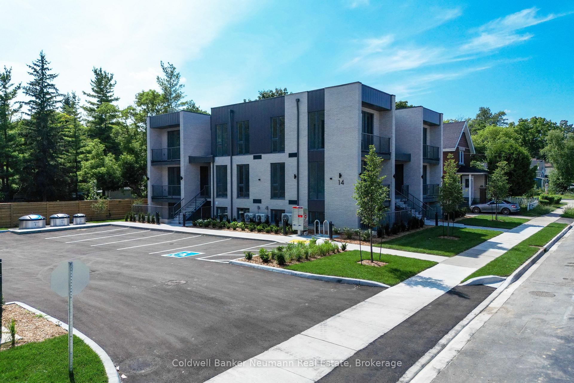 Photo 2 of Unit 10, 14 Stevenson Street N, Guelph, St. George's — HOMEH