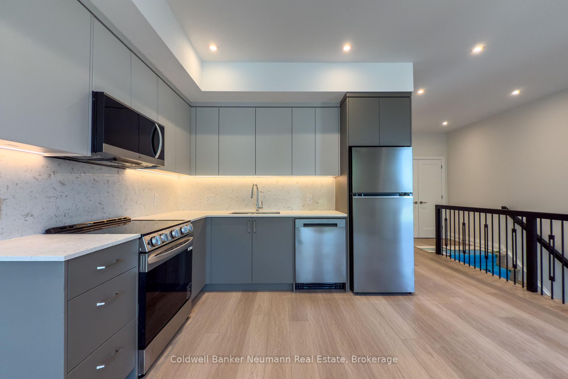 Photo 4 of Unit 10, 14 Stevenson Street N, Guelph, St. George's — HOMEH