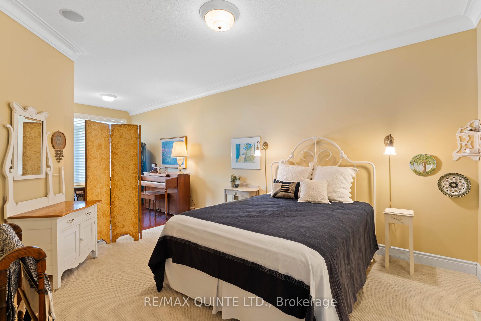Photo 20 of Unit 12, 50 Gracefield Lane, Belleville, Belleville Ward — HOMEH
