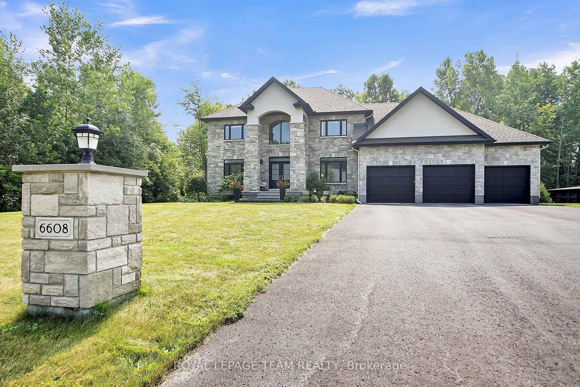 Photo 1 of 6608 Pebble Trail Way, Ottawa, Greely — HOMEH
