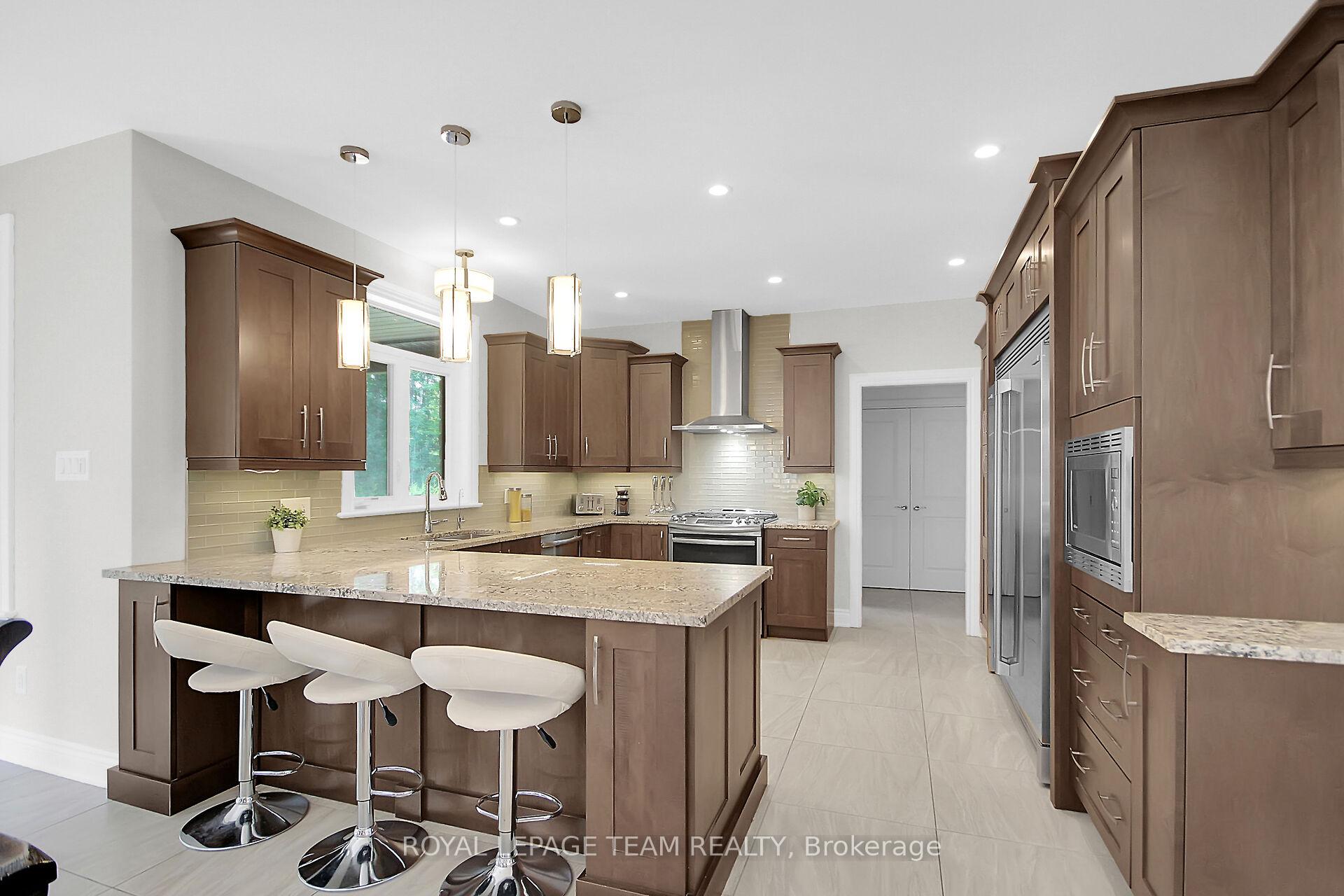 Photo 17 of 6608 Pebble Trail Way, Ottawa, Greely — HOMEH