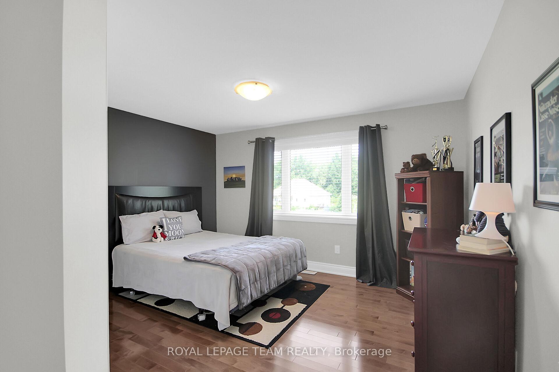 Photo 29 of 6608 Pebble Trail Way, Ottawa, Greely — HOMEH