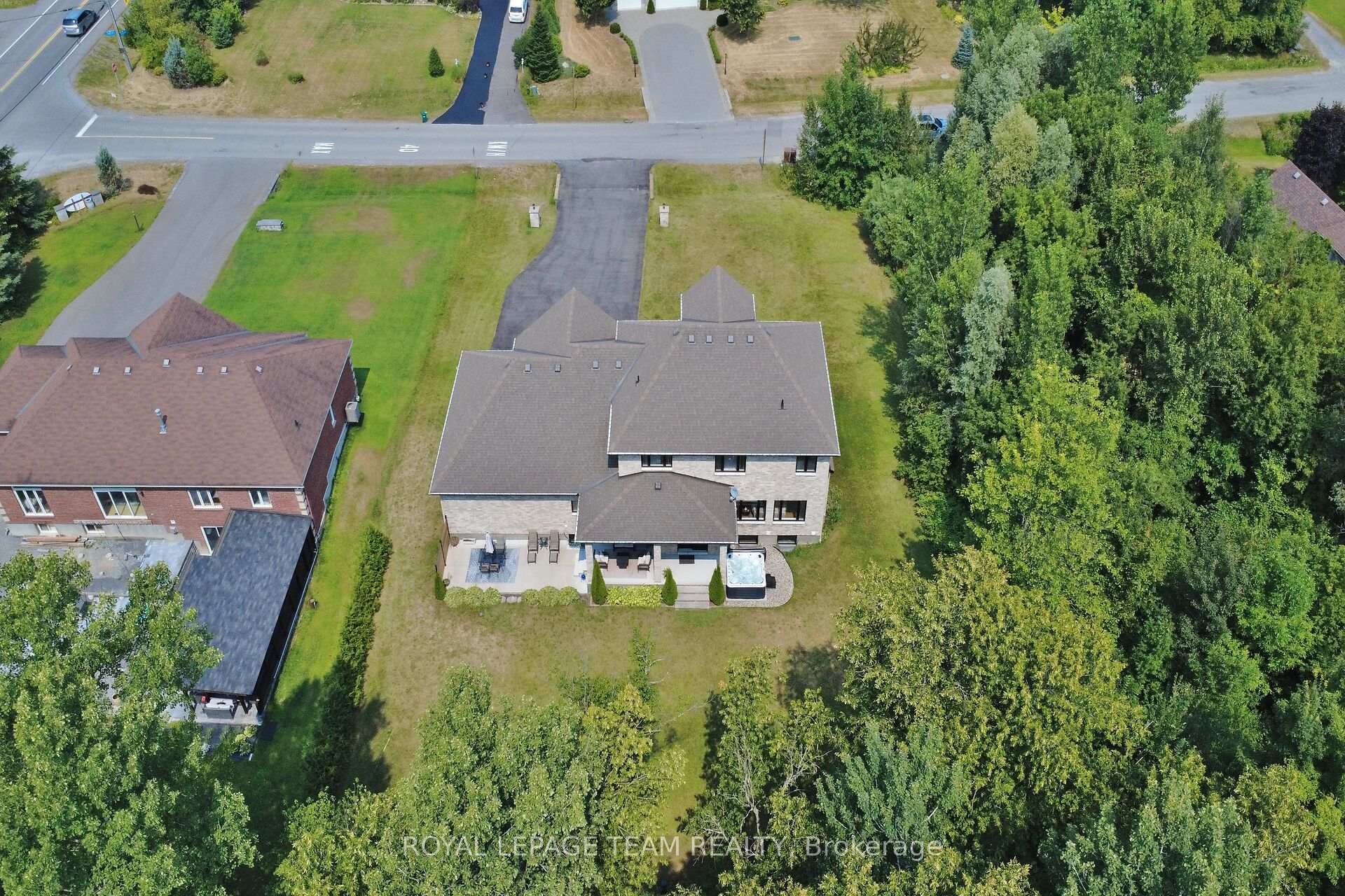 Photo 41 of 6608 Pebble Trail Way, Ottawa, Greely — HOMEH