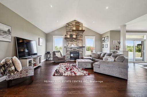 Photo 20 of 9738 Dundas Street E, Erin — HOMEH