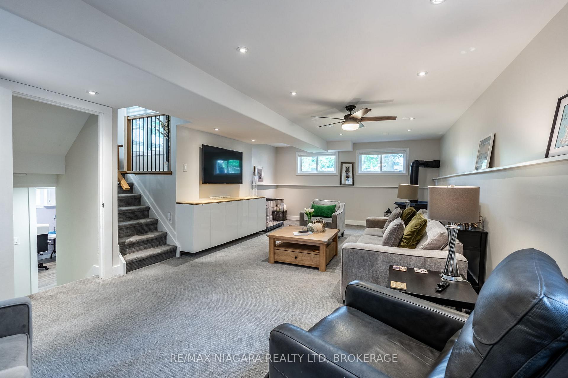 Photo 29 of 4 Rosemount Court, Grimsby, Grimsby Beach — HOMEH