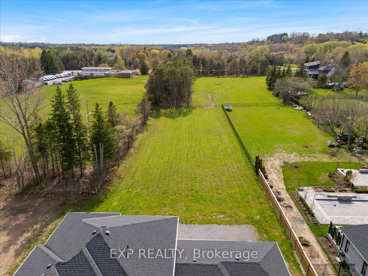 Photo 45 of 79 Charles Tilley Crescent, Clarington, Rural Clarington — HOMEH