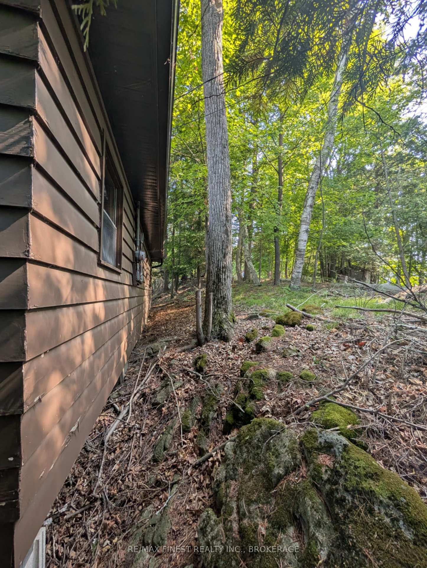 Photo 19 of 2 Porcupine Island, Frontenac, Frontenac South — HOMEH