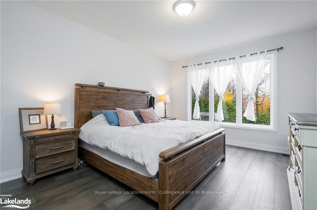 Photo 12 of 41 Tracey Lane, Collingwood — HOMEH