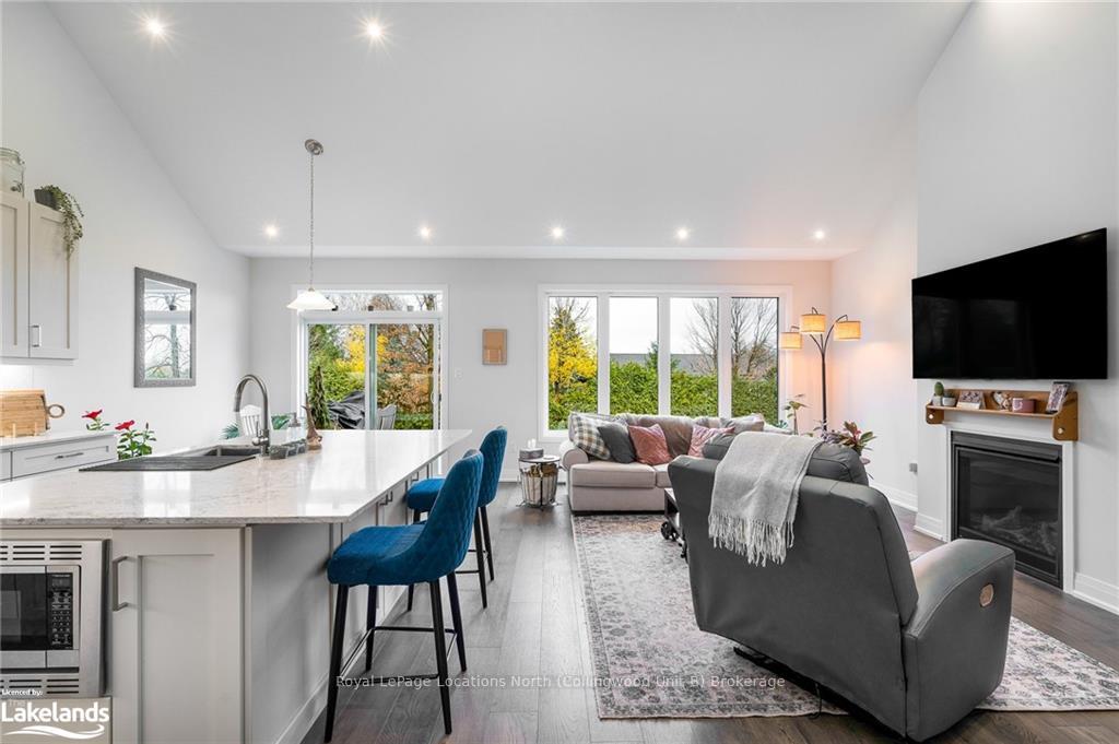 Photo 15 of 41 Tracey Lane, Collingwood — HOMEH