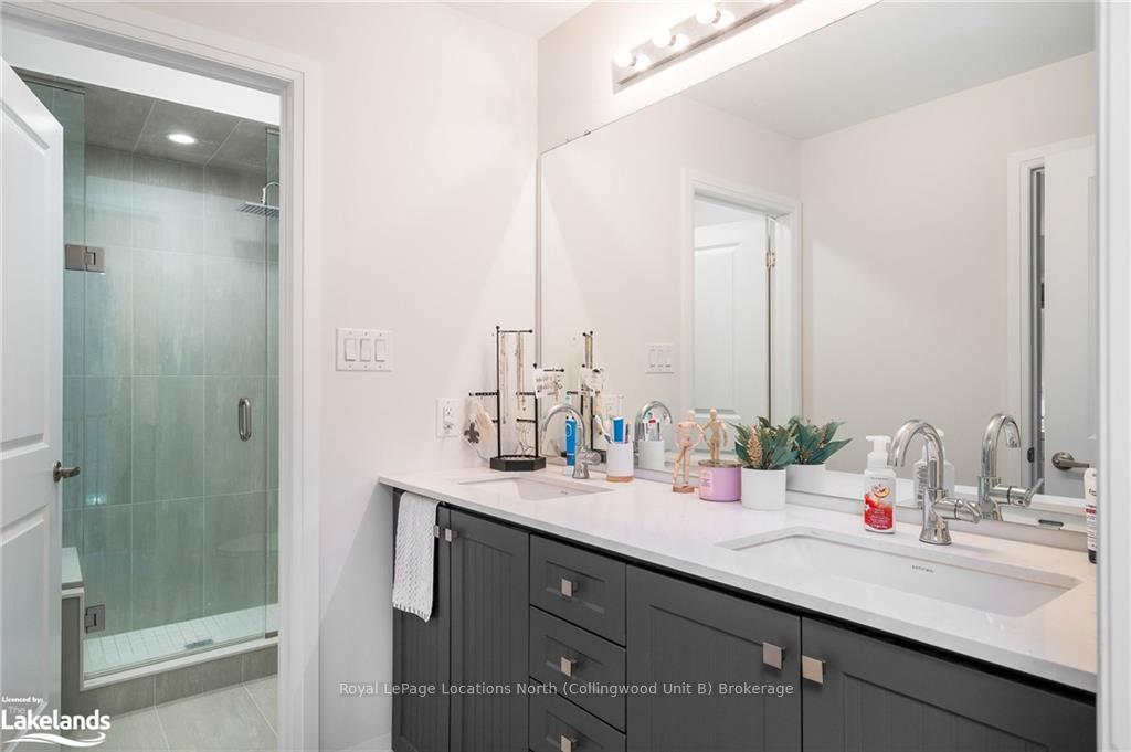 Photo 27 of 41 Tracey Lane, Collingwood — HOMEH