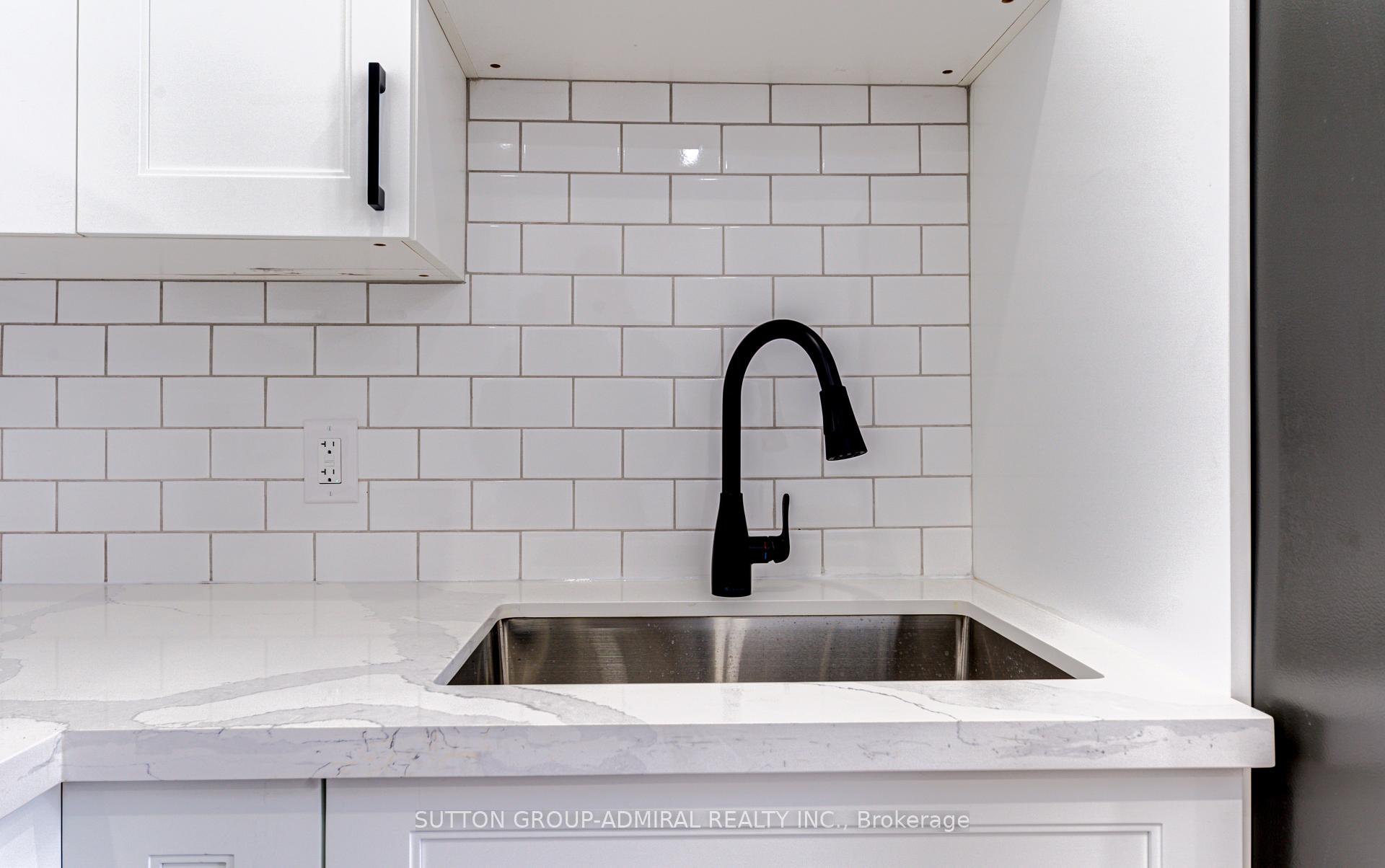 Photo 11 of Unit 1, 167 Collier Street, Barrie, City Centre — HOMEH