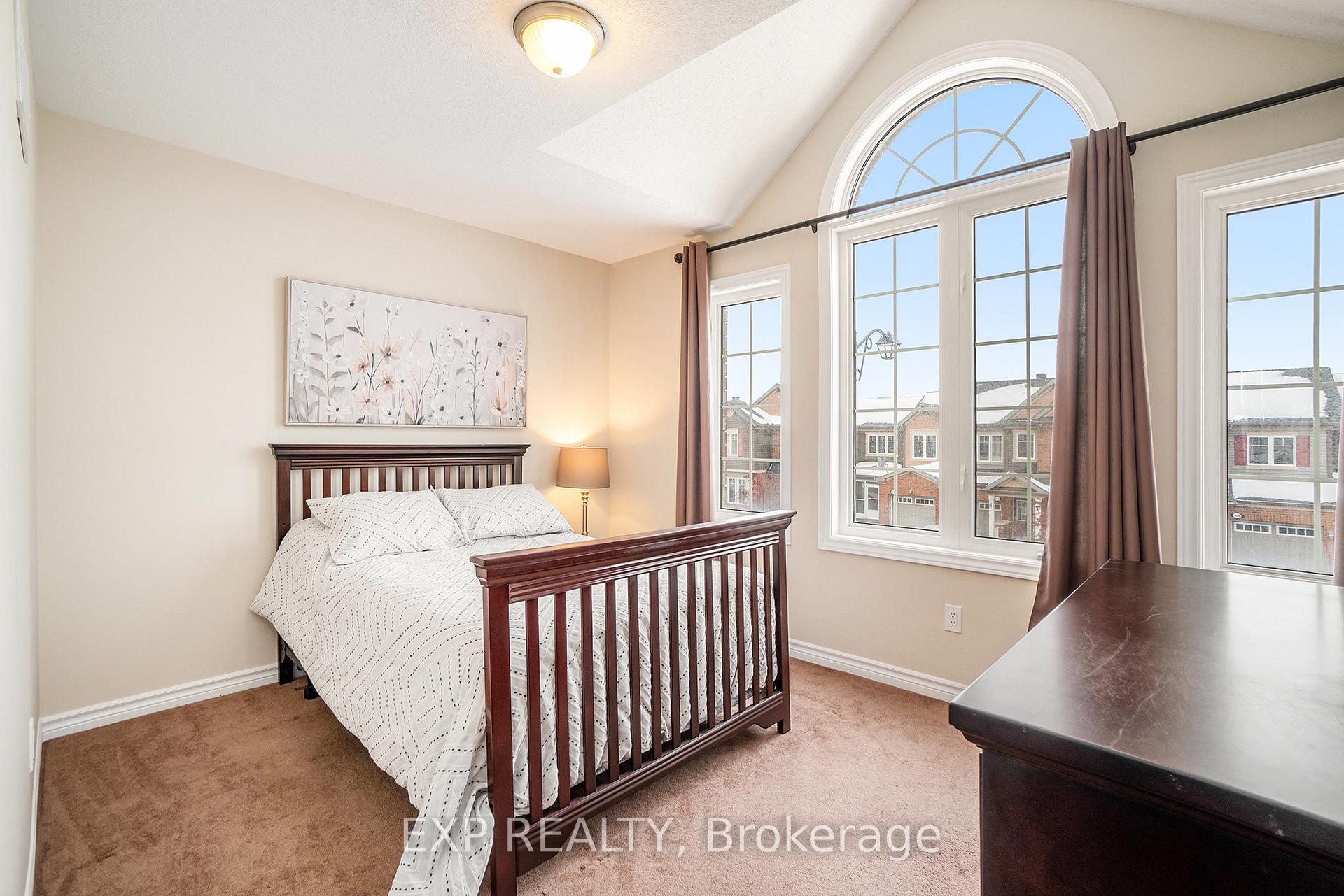 Photo 23 of 405 Meadowhawk Crescent, Ottawa, Barrhaven - Half Moon Bay — HOMEH