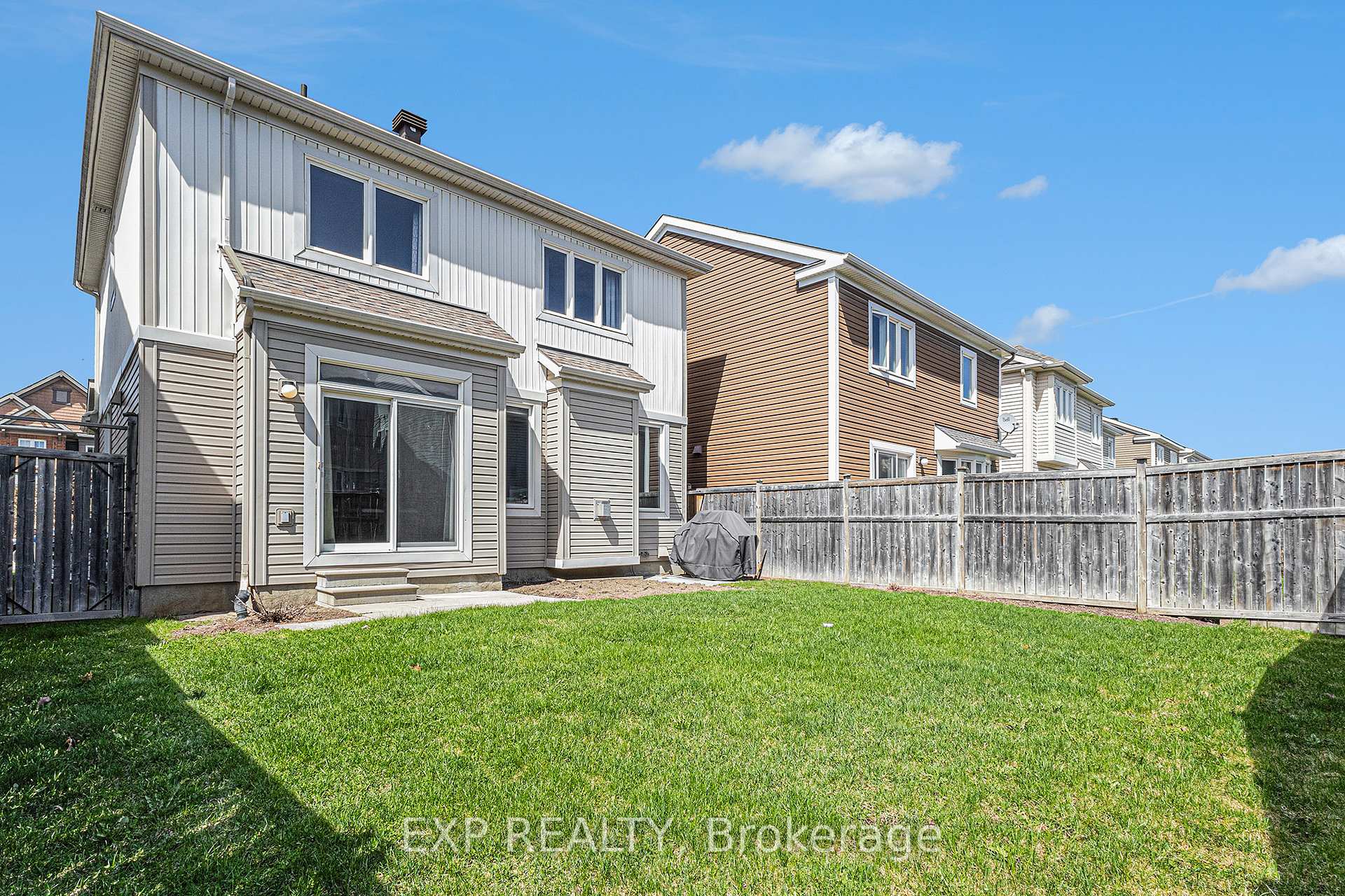 Photo 33 of 405 Meadowhawk Crescent, Ottawa, Barrhaven - Half Moon Bay — HOMEH
