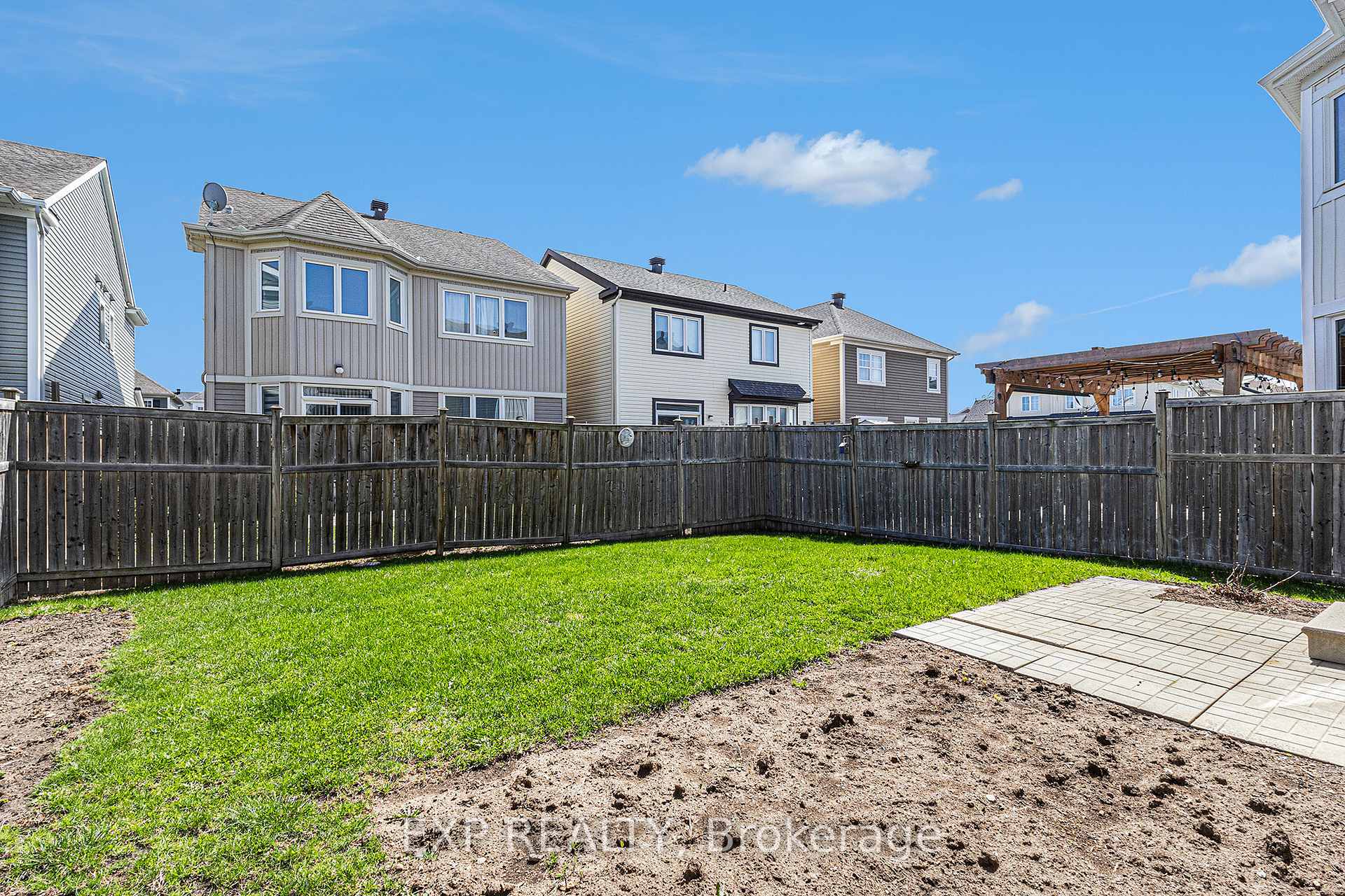Photo 35 of 405 Meadowhawk Crescent, Ottawa, Barrhaven - Half Moon Bay — HOMEH