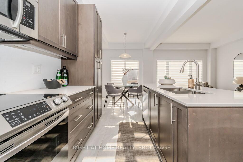 Photo 25 of 31 Baker Lane, Brant, Paris — HOMEH