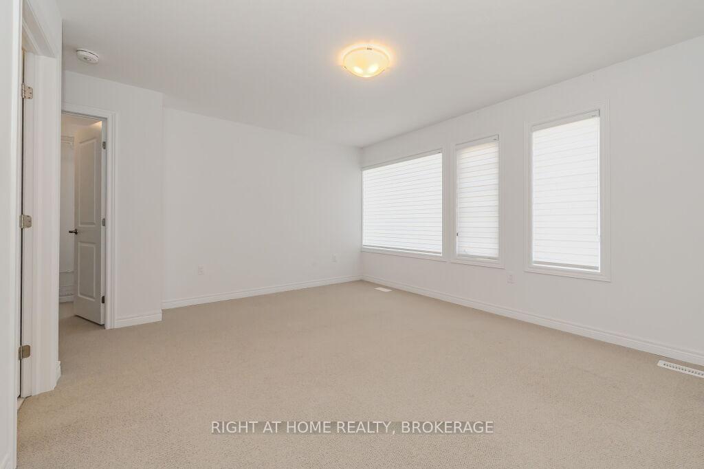 Photo 31 of 31 Baker Lane, Brant, Paris — HOMEH