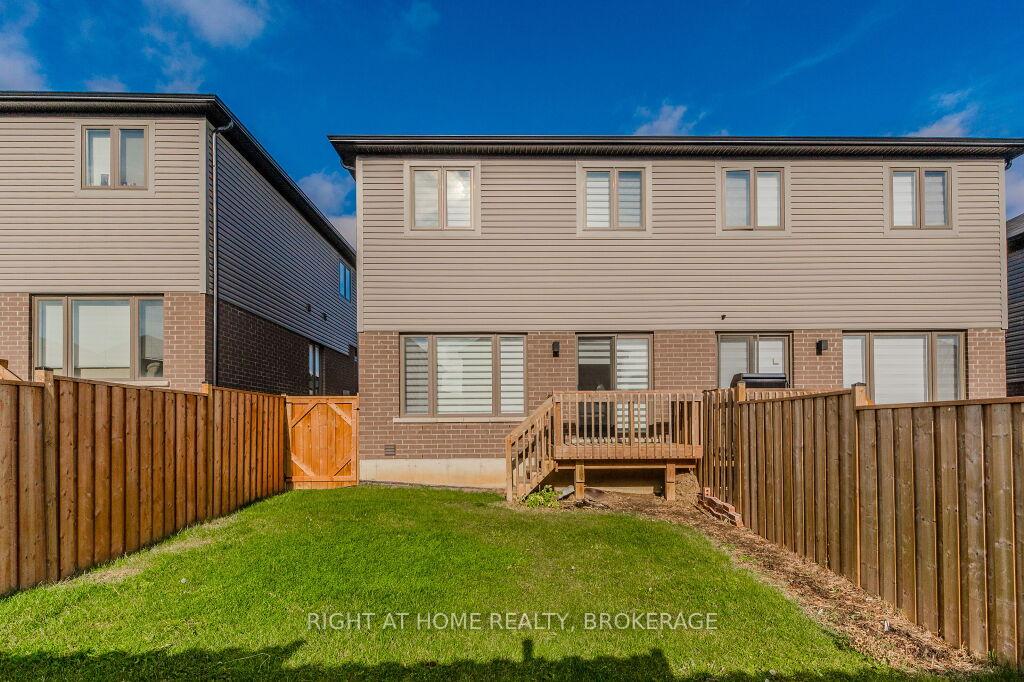 Photo 38 of 31 Baker Lane, Brant, Paris — HOMEH