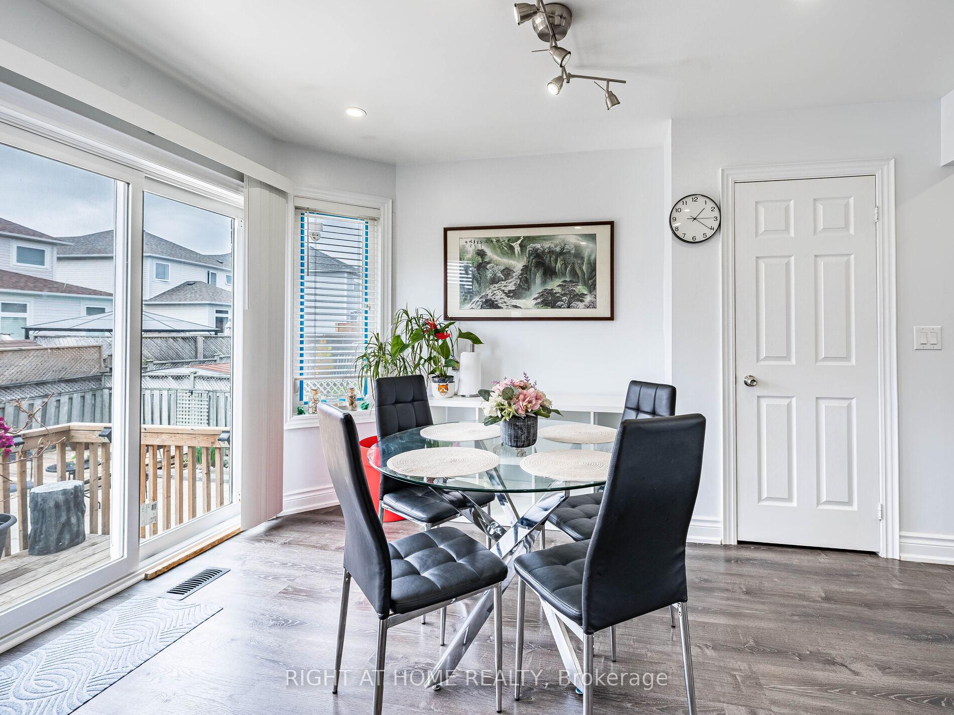 Photo 16 of 28 West Side Drive, Clarington, Bowmanville — HOMEH