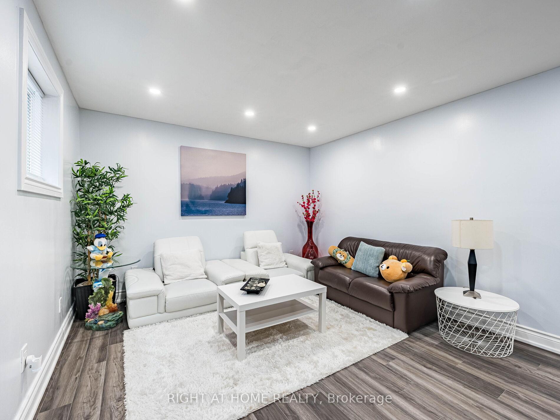 Photo 28 of 28 West Side Drive, Clarington, Bowmanville — HOMEH