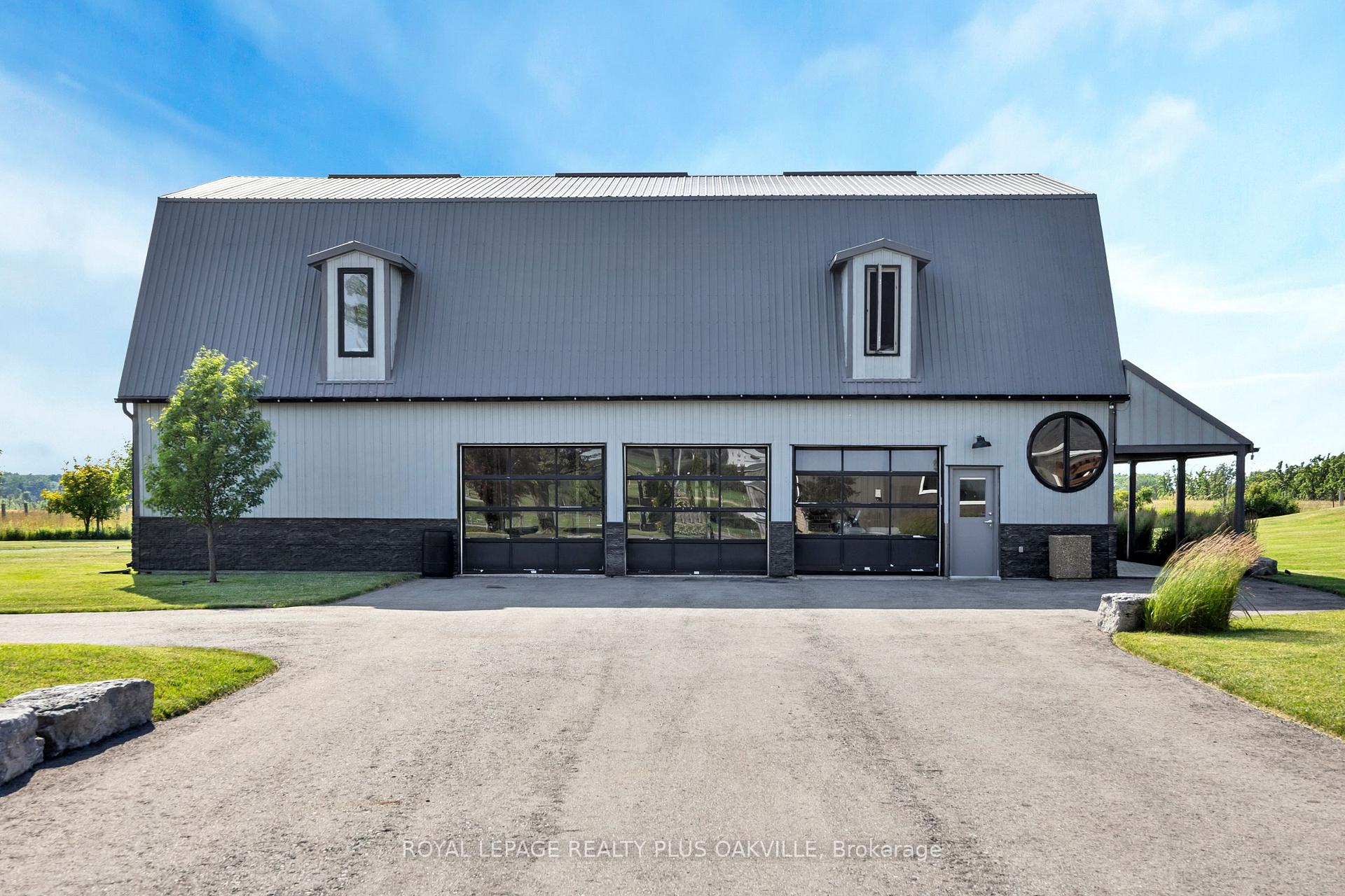 Photo 44 of 322 Russ Road, Grimsby, Grimsby Escarpment — HOMEH