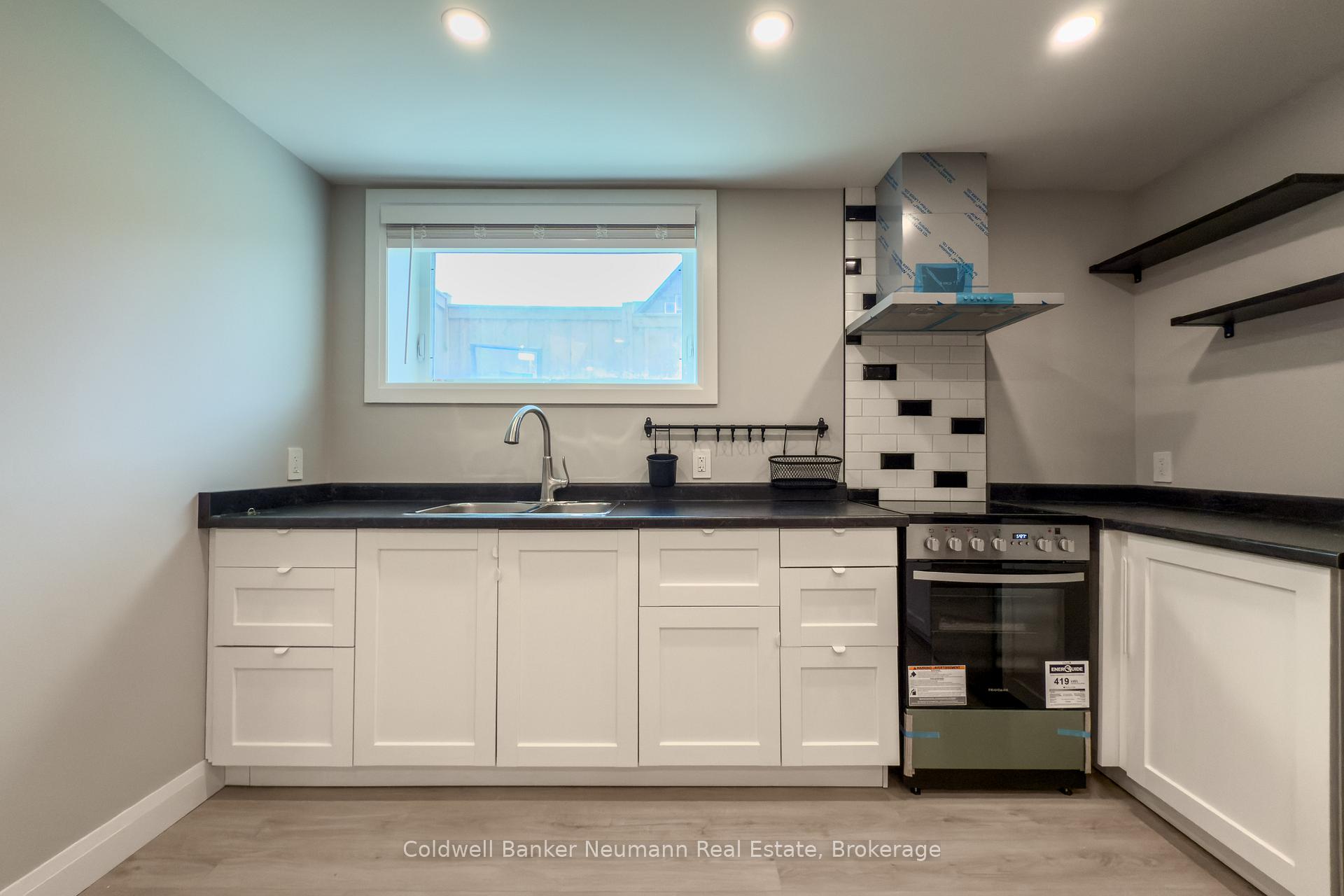 Photo 7 of Unit Lower, 97 Lovett Lane, Guelph, Kortright West — HOMEH